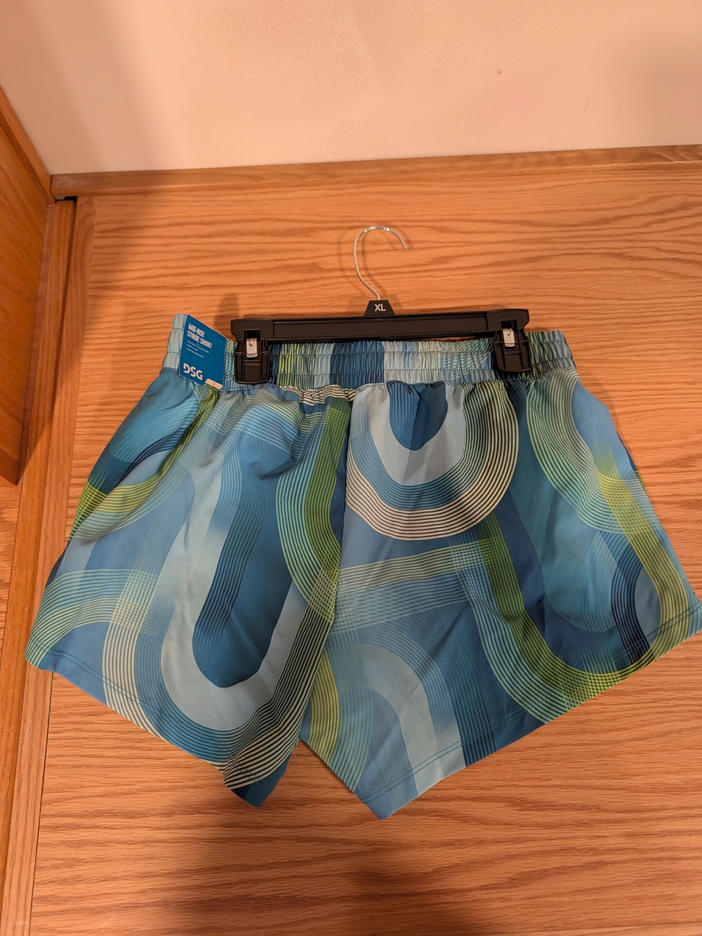 DSG Stride Mid Rise Blue & Green Patterned Running Shorts